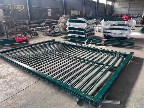 Latest company news about Previous Assembly: Premium Palisade Gates Ready for Shipment