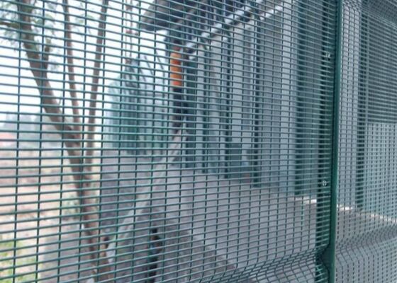 ПВХ покрытый зеленым цветом 358 Охранный забор против вандализма / кражи 2,2 * 2,5 м