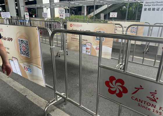 Steel Crowd Control Barriers Temporary Metal Barricades For Canton Fair  4*8ft