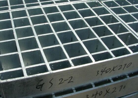 Hot Dip Galvanized Steel Grating Catwalk Grating For Chemical Plant G40/5