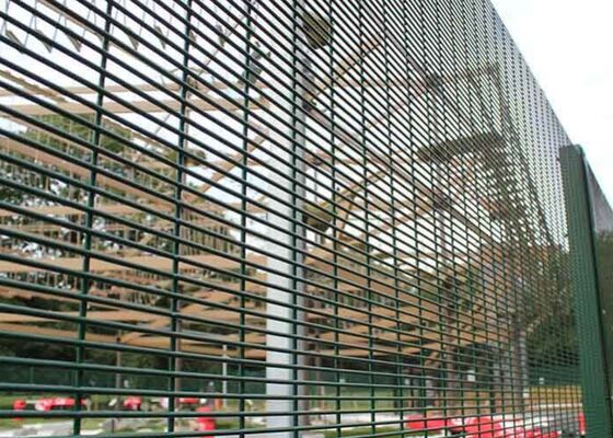 Hot Dip Galvanized Small Hole 358 Security Fence for Safety Anti-Climb 2*2.5m